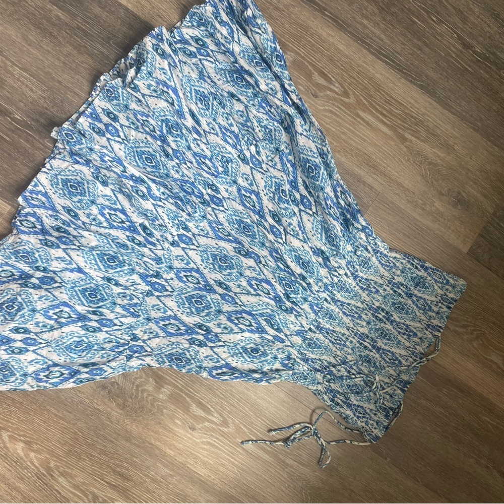 Playa Lucila Smocked Mini Dress - Picture 6 of 7